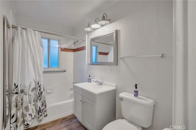 32159 Cove Circle, Running Springs, CA 92382