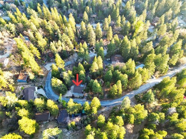 32159 Cove Circle, Running Springs, CA 92382