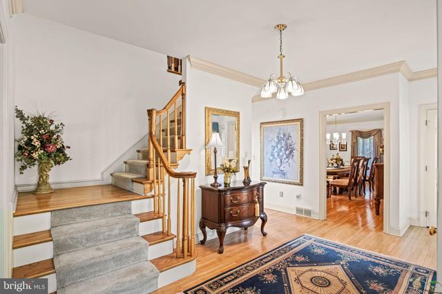 1055 WETHERBURN DR, York, PA 17404
