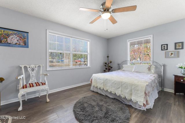 1711 S 1st Street, Ocean Springs, MS 39564