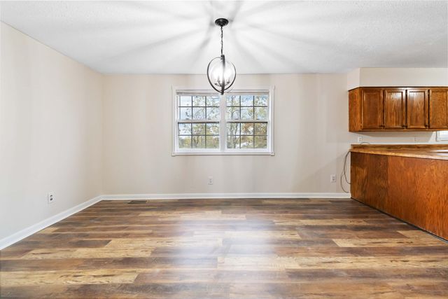 96 Kinne Street, Stearns, KY 42647