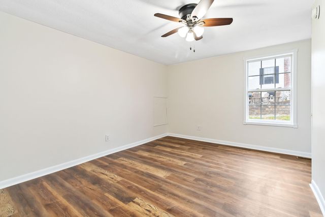 96 Kinne Street, Stearns, KY 42647