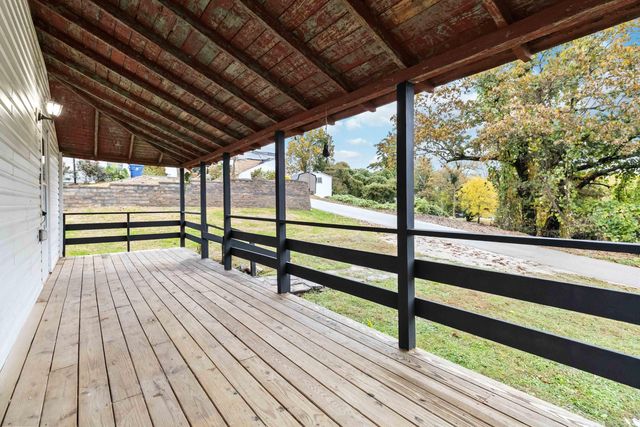 96 Kinne Street, Stearns, KY 42647