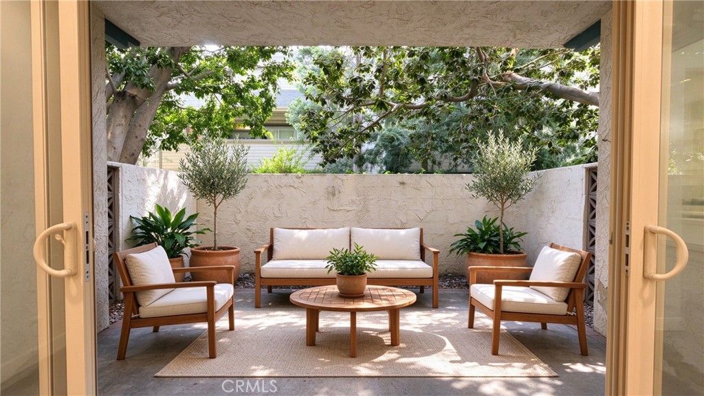 985 E California 101, Pasadena, CA 91106 — photo 2