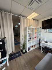 5554 SW 8th St, Coral Gables, FL 33134