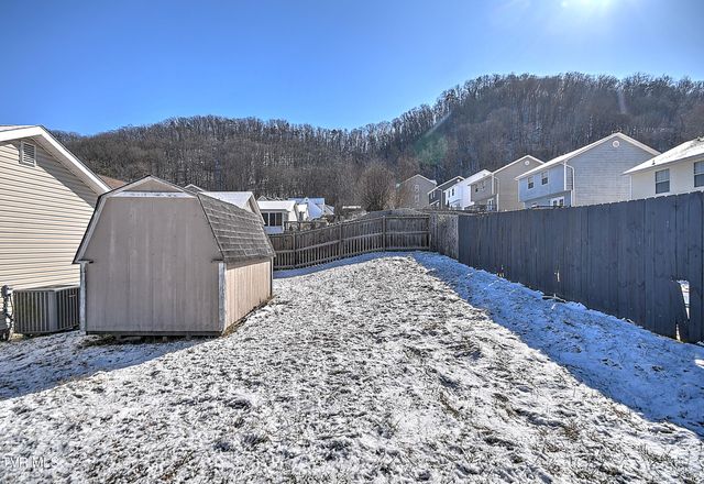 104 Saint James Place, Bristol, TN 37620