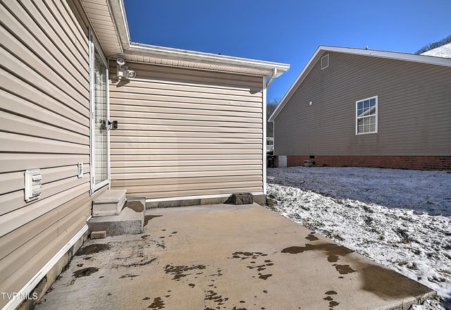 104 Saint James Place, Bristol, TN 37620