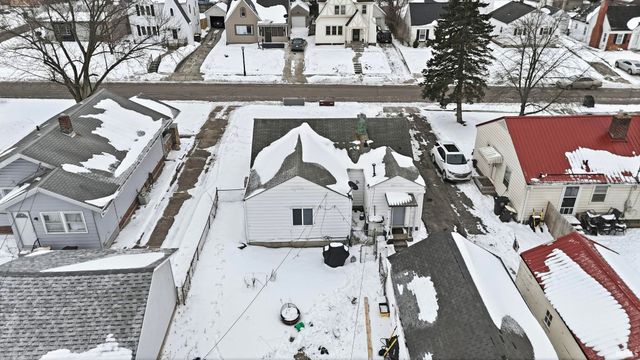 1917 Glenwood Avenue, Fort Wayne, IN 46805