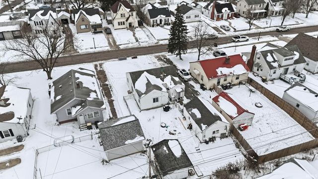 1917 Glenwood Avenue, Fort Wayne, IN 46805