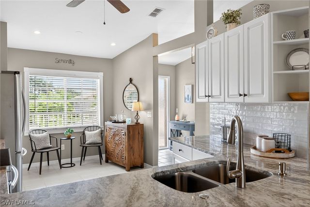 9009 Michael CIR 1, Naples, FL 34113