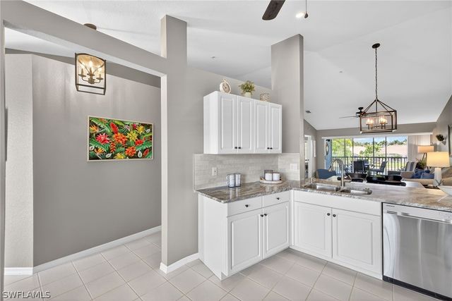 9009 Michael CIR 1, Naples, FL 34113