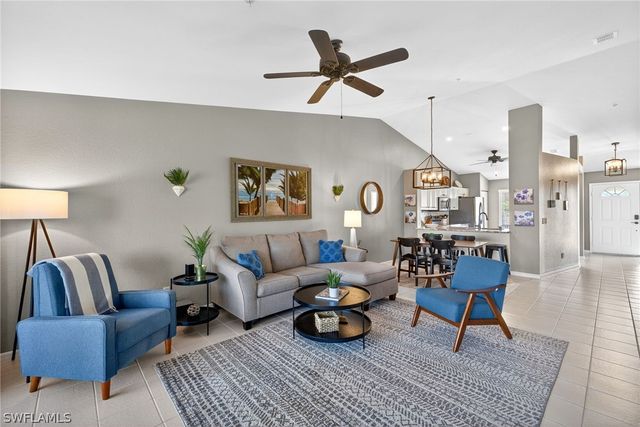 9009 Michael CIR 1, Naples, FL 34113