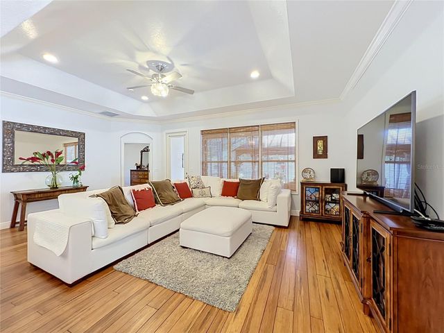 14143 LAKE LIVE OAK DRIVE, Orlando, FL 32828