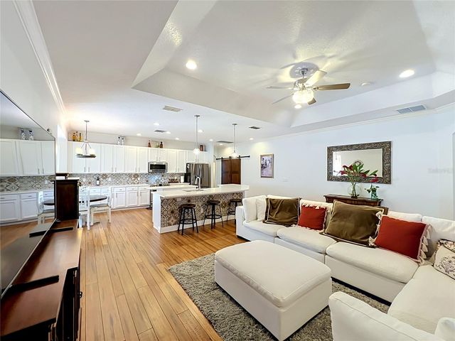 14143 LAKE LIVE OAK DRIVE, Orlando, FL 32828