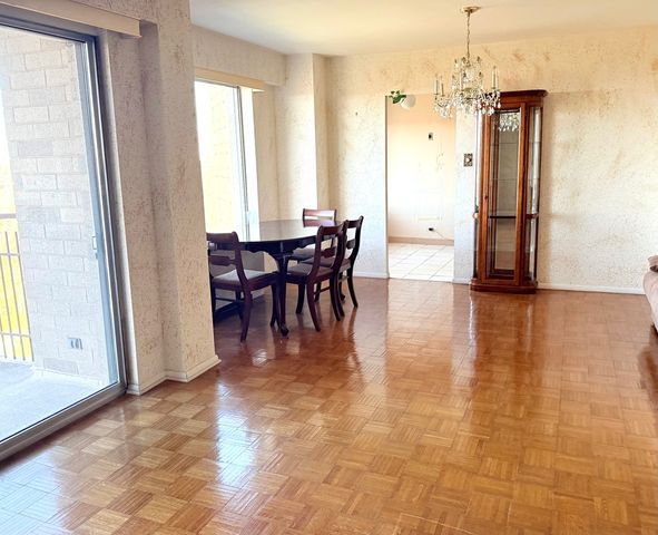 6833 N KEDZIE Avenue 1006, Chicago, IL 60645