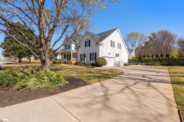 404 Neely Farm Drive, Simpsonville, SC 29680