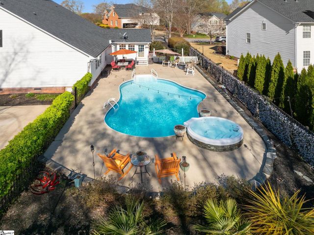 404 Neely Farm Drive, Simpsonville, SC 29680