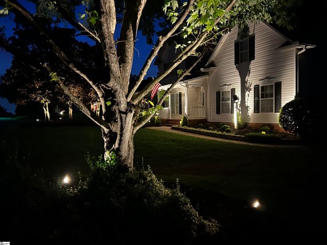 404 Neely Farm Drive, Simpsonville, SC 29680