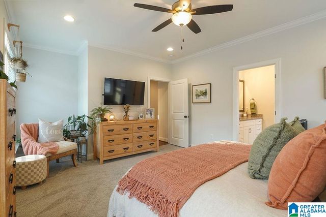 2021 GREY OAKS TERRACE, Pelham, AL 35124