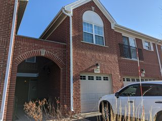 2367 Chelsea Road, Northbrook, IL 60062