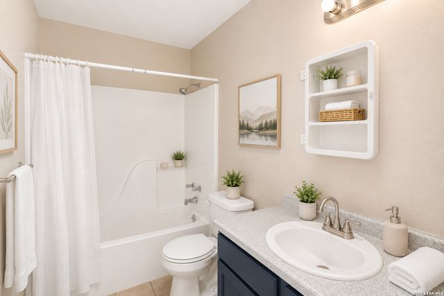 7579 Windsor Oaks, San Antonio, TX 78239