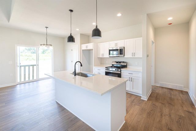 105 W 2nd Street, Friesland, WI 53935