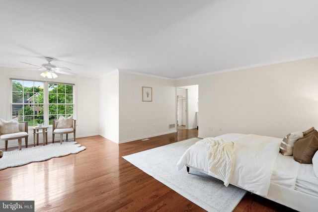 18 MONTFORT DR, Belle Mead, NJ 08502