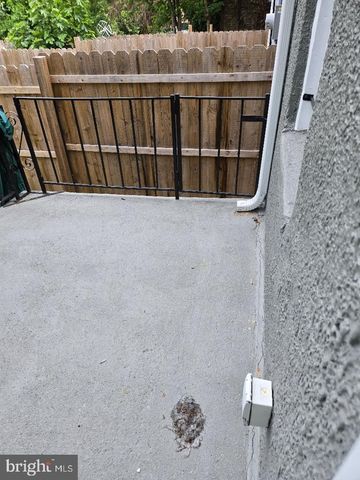 1723 N FULTON AVE N, Baltimore, MD 21217