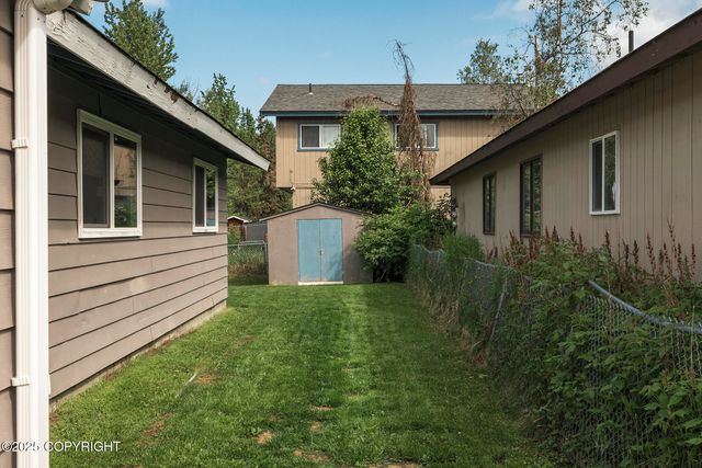 8551 E 4th Avenue, Anchorage, AK 99504
