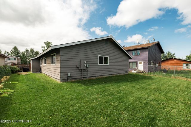 8551 E 4th Avenue, Anchorage, AK 99504