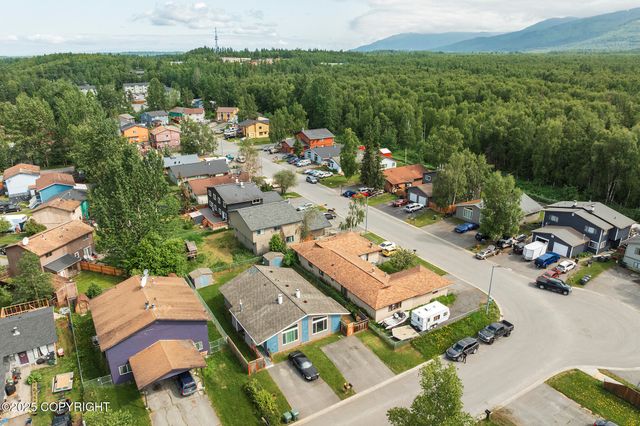 8551 E 4th Avenue, Anchorage, AK 99504