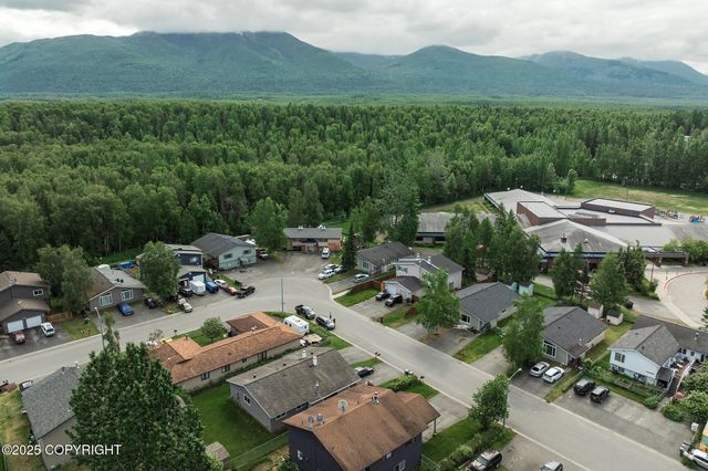 8551 E 4th Avenue, Anchorage, AK 99504