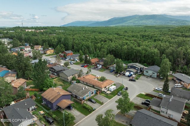 8551 E 4th Avenue, Anchorage, AK 99504