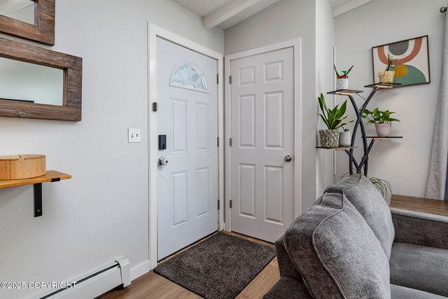 8551 E 4th Avenue, Anchorage, AK 99504