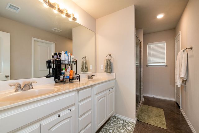 399 Wild Hill Oak Drive, Springtown, TX 76082