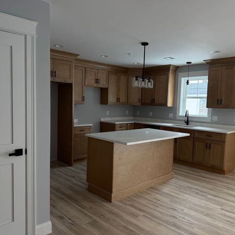 321 Winthrop Street 103, Taunton, MA 02780