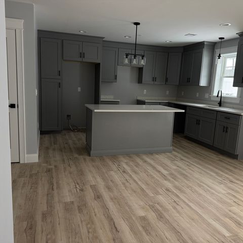 321 Winthrop Street 103, Taunton, MA 02780