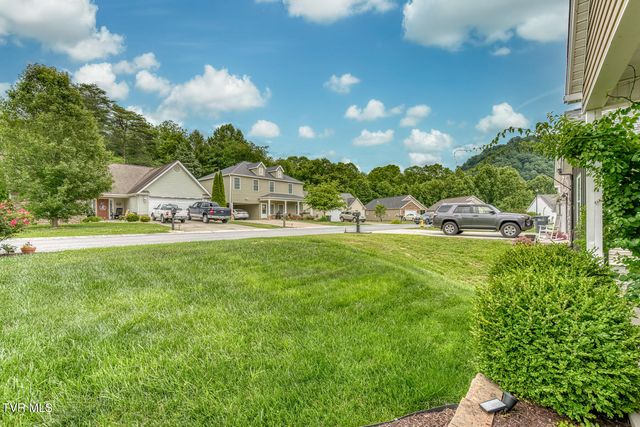 239 Bradford Lane, Bristol, TN 37620