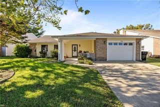 765 Pine Lake DR, Virginia Beach, VA 23462