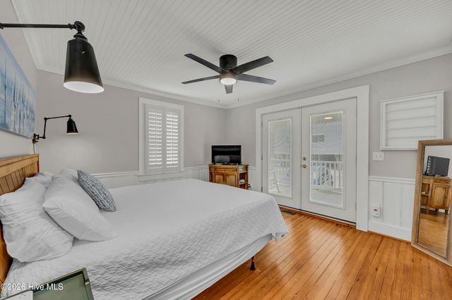 510 Canal Drive, Carolina Beach, NC 28428