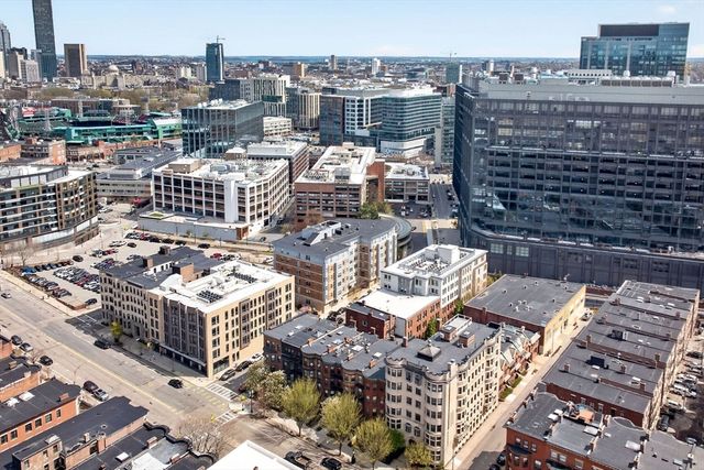 16 Miner St 304, Boston, MA 02215