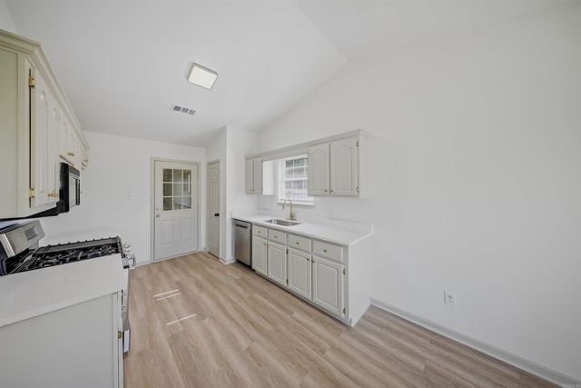 54 Fieldcrest Circle, Cabot, AR 72023