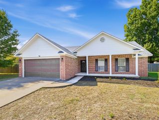 54 Fieldcrest Circle, Cabot, AR 72023