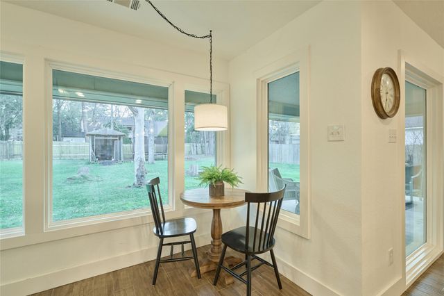 2414 Coachlight Lane, Conroe, TX 77384