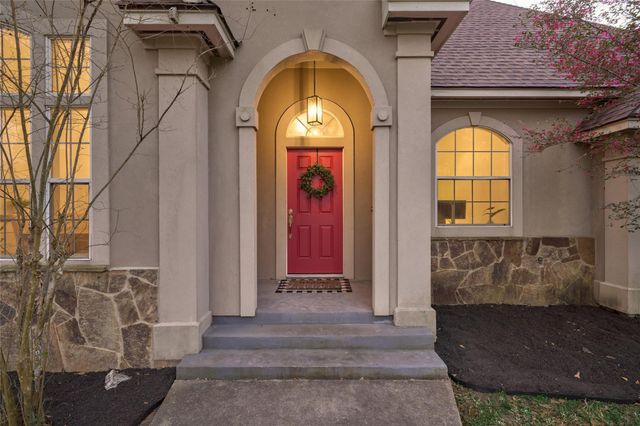 2414 Coachlight Lane, Conroe, TX 77384