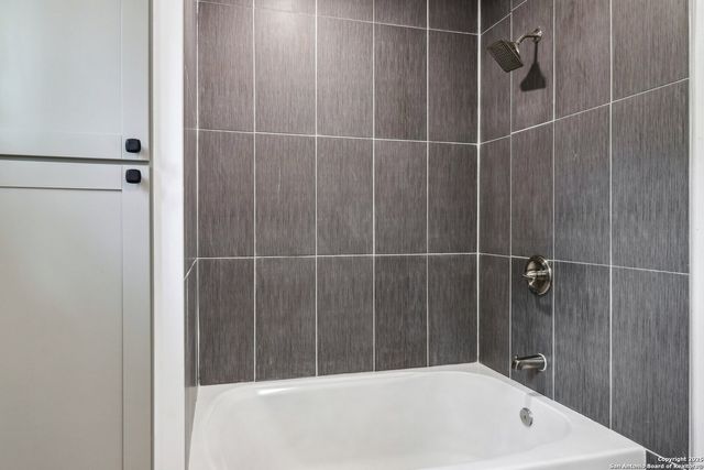 2120 San Fernando, San Antonio, TX 78207