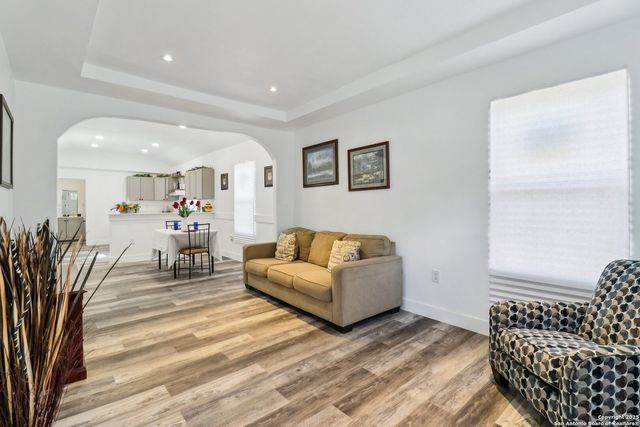 2120 San Fernando, San Antonio, TX 78207