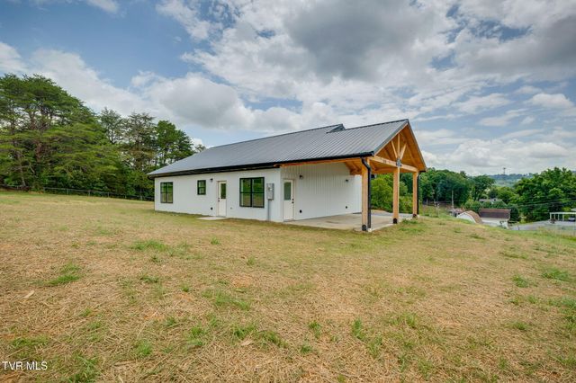 808 New Beason Well Road, Kingsport, TN 37660