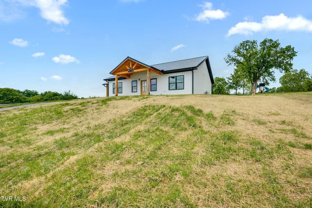 808 New Beason Well Road, Kingsport, TN 37660