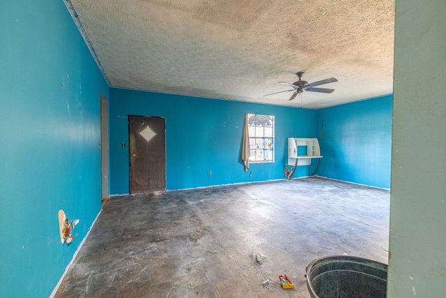 141 Bluebird Drive, Onalaska, TX 77360